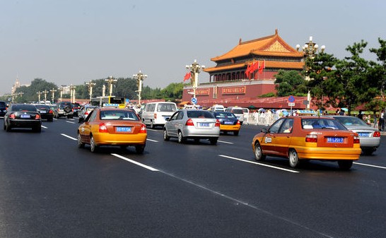 北京东西长安街改性沥青路面工程